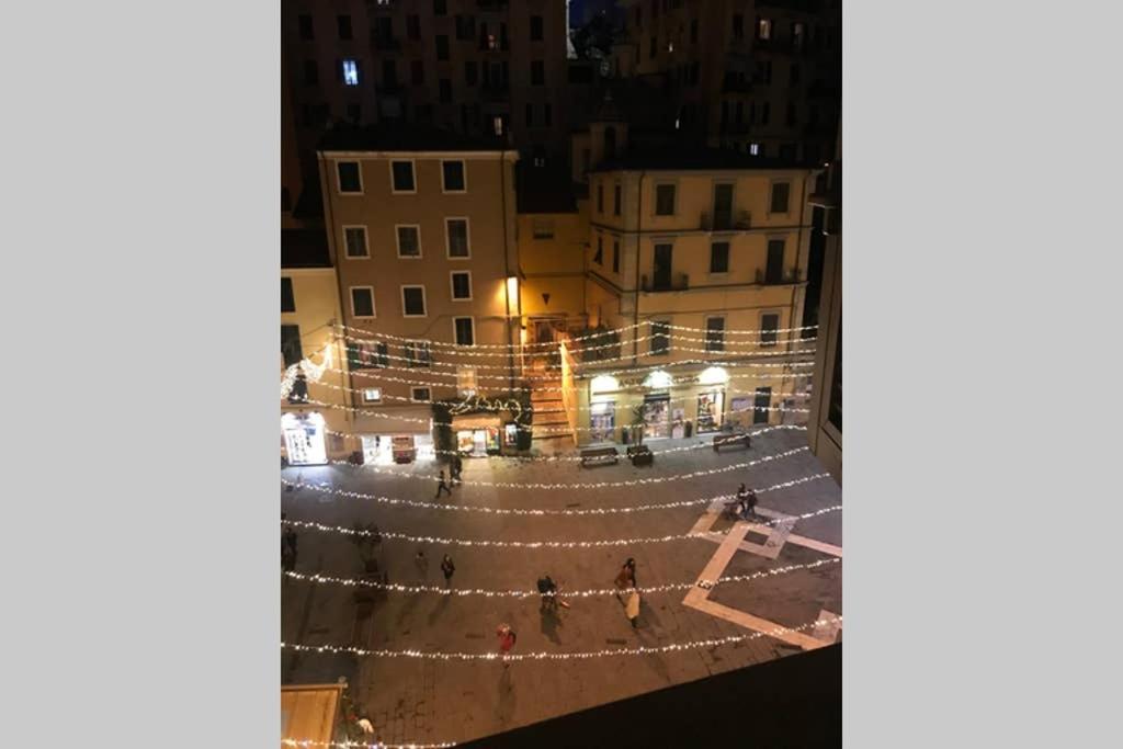 Casa Retro. Historic Center - La Spezia Διαμέρισμα Εξωτερικό φωτογραφία